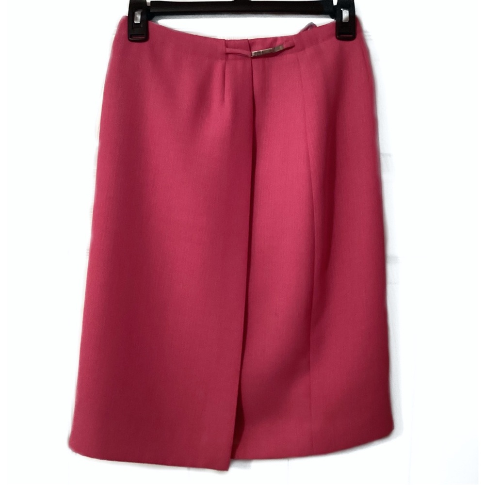 Liz Claiborne Size S Hot Pink Pencil Skirt